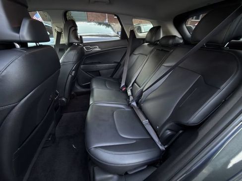 Used 2023 Kia Sportage EX FWD image 24