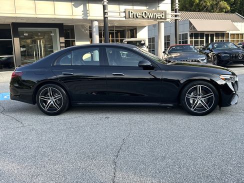 Certified 2025 Mercedes-Benz E 450 4MATIC Sedan w/ Multicontour Seating Package image 5