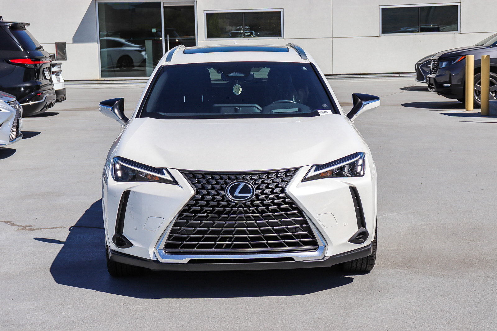Used 2025 Lexus UX 300h FWD w/ Accessory Package (Z2) image 2