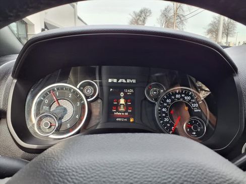 Used 2024 RAM 2500 Big Horn image 21