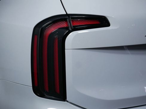 Certified 2024 Kia Telluride SX Prestige X-Line AWD/4WD image 14