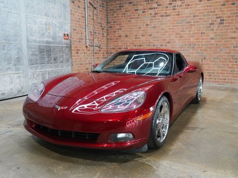 Used 2007 Chevrolet Corvette Coupe RWD image 5