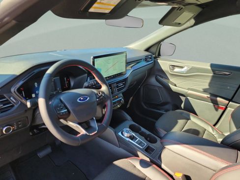 New 2026 Ford Escape ST-Line w/ Tech Pack #1 FWD image 29