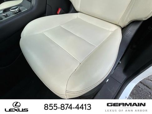 Used 2020 Cadillac XT4 Sport w/ Driver Awareness Package AWD/4WD image 22