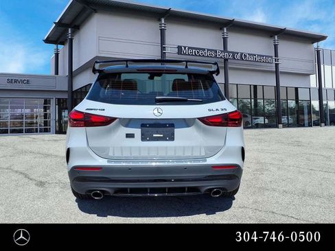 New 2026 Mercedes-Benz GLA 35 AMG 4MATIC image 4