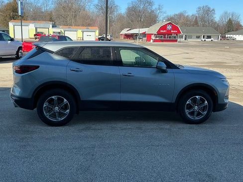 Used 2023 Chevrolet Blazer LT AWD/4WD image 17
