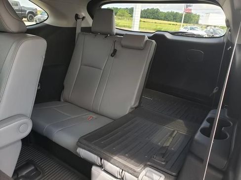 Used 2022 Toyota Highlander Limited AWD/4WD image 14
