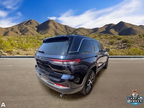 Used 2023 Jeep Grand Cherokee 4WD 4xe image 4