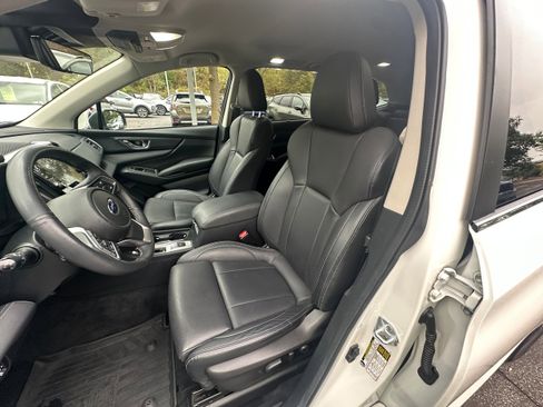 Used 2023 Subaru Ascent Limited image 35