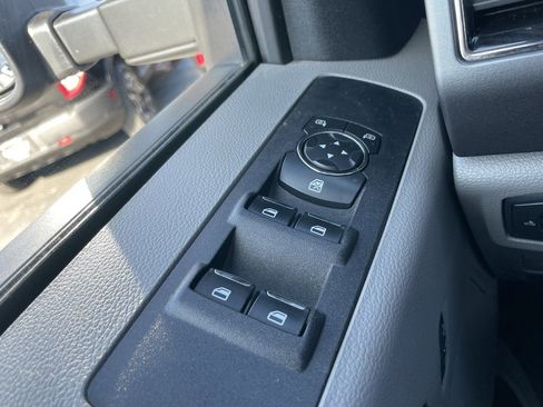 Used 2019 Ford F250 XLT image 25