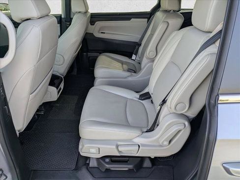 Used 2025 Honda Odyssey EX-L image 17