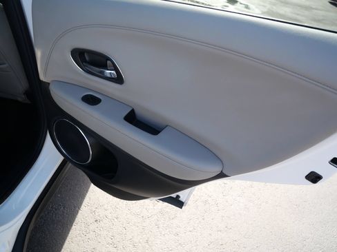 Used 2016 Honda HR-V EX-L image 25