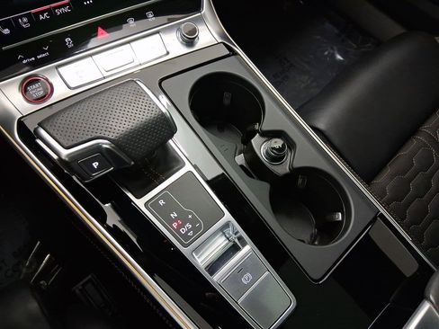 Used 2024 Audi RS 7 Performance w/ Bronze Edition image 27