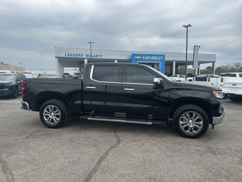 Used 2026 Chevrolet Silverado 1500 LTZ AWD/4WD image 2