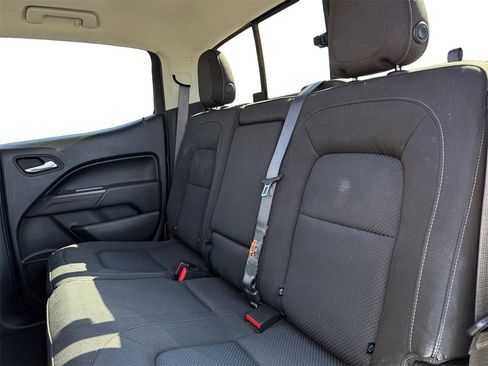 Used 2019 Chevrolet Colorado LT w/ LT Convenience Package image 14