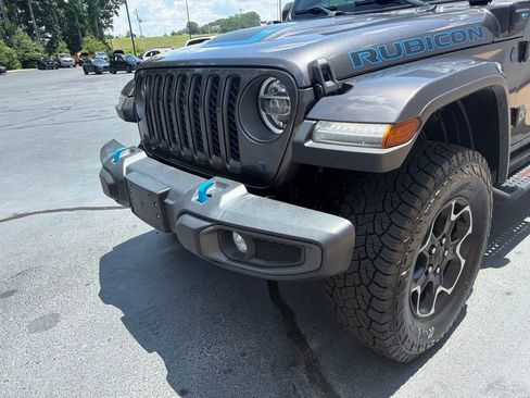 Used 2021 Jeep Wrangler Unlimited Rubicon 4xe w/ Cold Weather Group AWD/4WD image 17