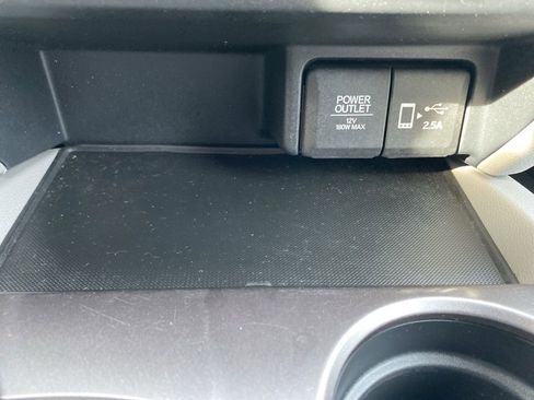 Used 2020 Honda Pilot EX image 33