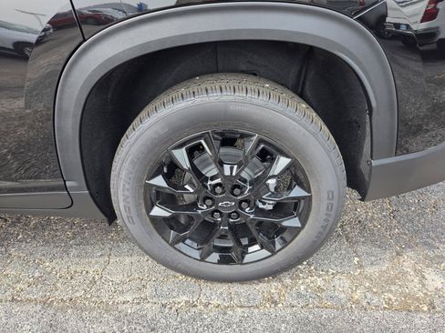 New 2026 Chevrolet Traverse LT w/ Midnight/Sport Edition FWD image 21