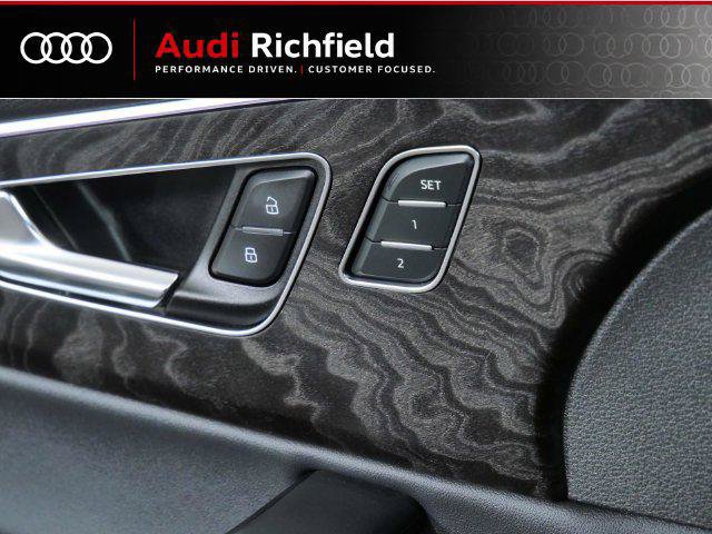 Used 2022 Audi Q7 3.0T Premium Plus w/ Premium Plus Package AWD/4WD image 19