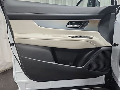 New 2025 Nissan Murano SL image 28