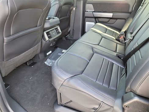 New 2025 Ford F250 Platinum image 6