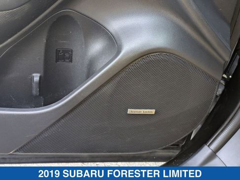 Used 2019 Subaru Forester Limited image 14