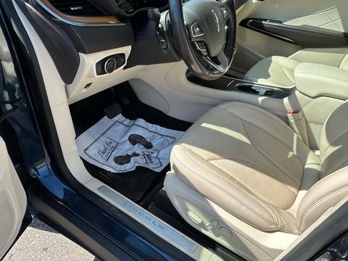 Used 2015 Lincoln MKC AWD w/ Equipment Group 102A Reserve image 10