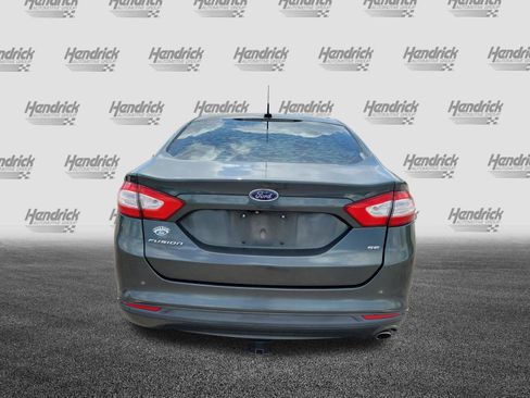Used 2015 Ford Fusion SE FWD image 9