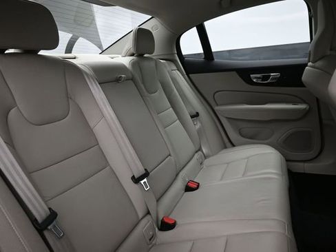 Used 2023 Volvo S60 B5 Ultimate w/ Protection Package Premier FWD image 29