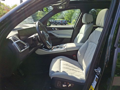 Used 2024 BMW X5 xDrive50e w/ Executive Package AWD/4WD image 13