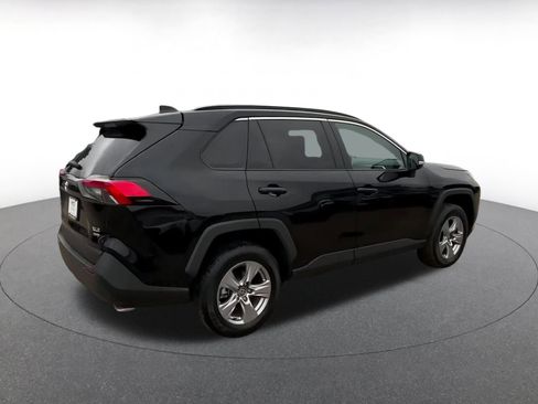 Used 2025 Toyota RAV4 XLE image 14