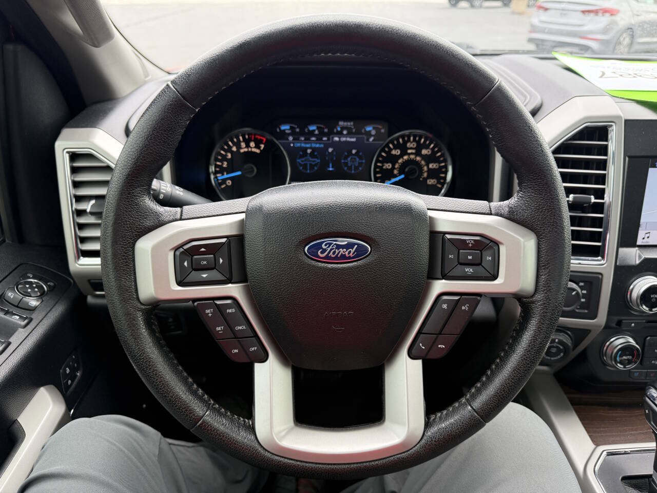 Used 2016 Ford F150 Lariat w/ Equipment Group 502A Luxury AWD/4WD image 18