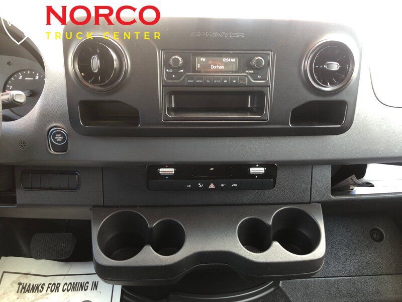 Used 2019 Freightliner Sprinter 3500 RWD image 20