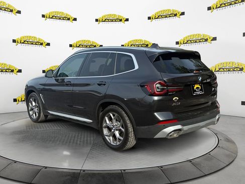 Used 2024 BMW X3 xDrive30i AWD/4WD image 3