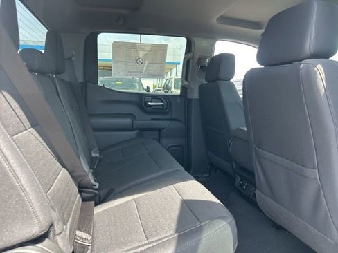 New 2026 Chevrolet Silverado 1500 Custom Trail Boss w/ LPO, Dark Essentials Package AWD/4WD image 30