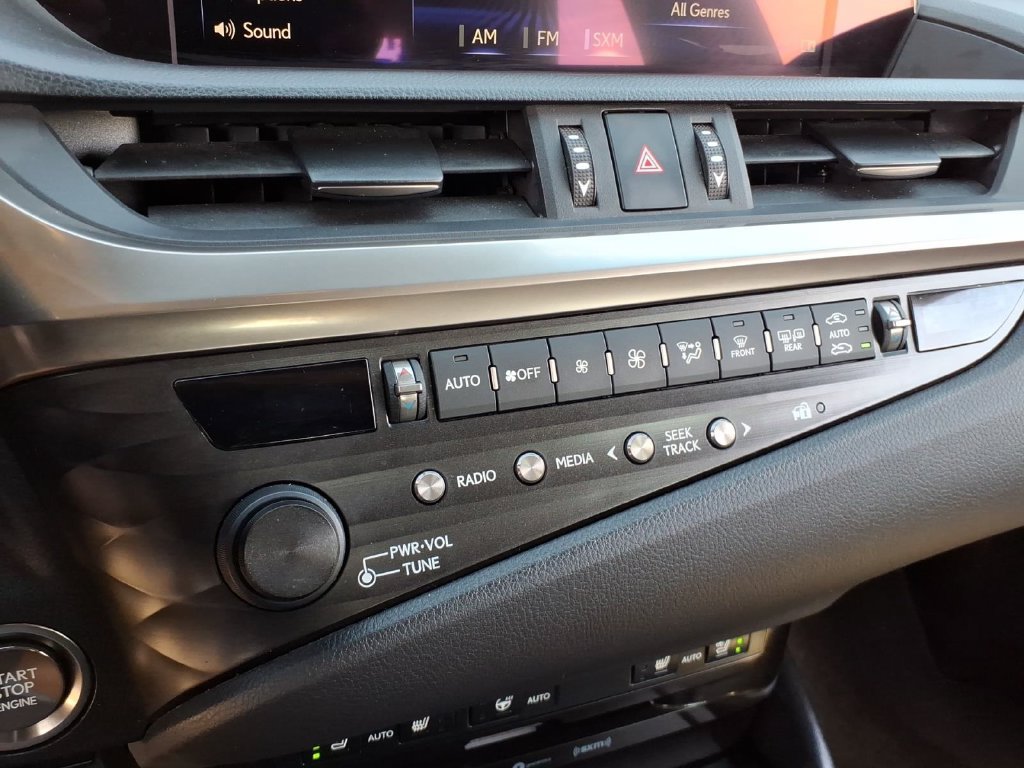 Used 2019 Lexus ES 350 w/ Premium Package FWD image 24
