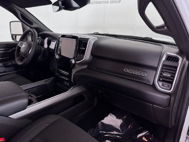 New 2026 RAM 3500 Big Horn AWD/4WD image 26