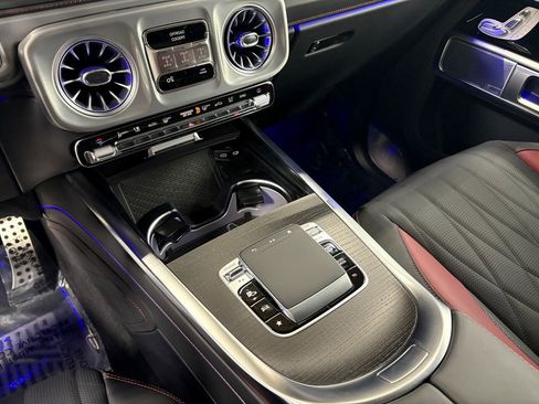 Certified 2025 Mercedes-Benz G 63 AMG 4MATIC image 16