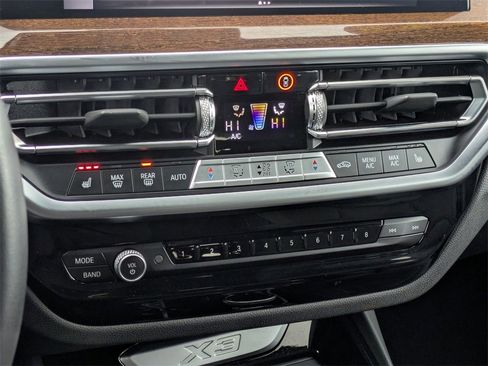 Used 2024 BMW X3 xDrive30i w/ Convenience Package image 25