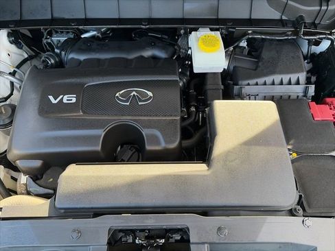 Used 2022 INFINITI QX60 Sensory w/ Cargo Package image 31