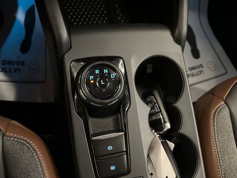 Used 2024 Ford Bronco Sport Outer Banks AWD/4WD image 16