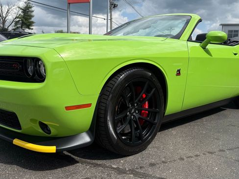 Used 2023 Dodge Challenger R/T Scat Pack w/ Plus Package image 26