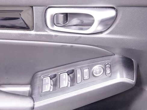 Certified 2024 Honda Civic Sport Touring image 24