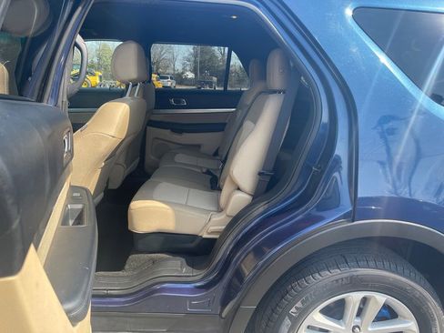 Used 2016 Ford Explorer 4WD image 16