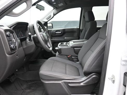 Used 2020 Chevrolet Silverado 1500 Custom Trail Boss w/ Custom Convenience Package AWD/4WD image 19
