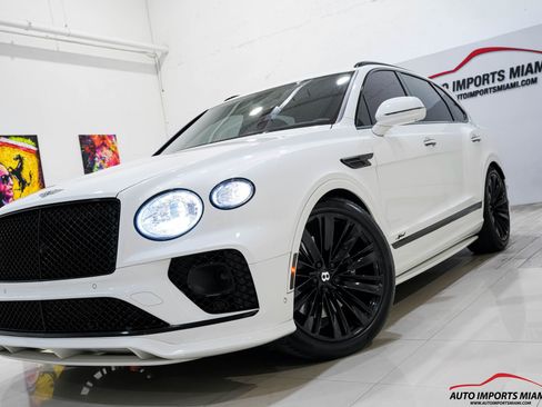 Used 2022 Bentley Bentayga Speed image 34