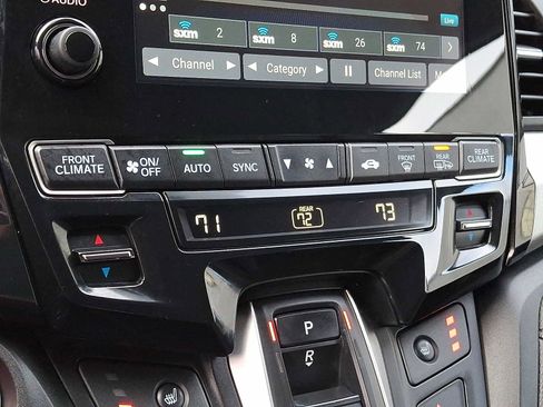 Used 2023 Honda Odyssey EX-L image 16