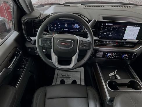 New 2026 GMC Sierra 3500 SLT w/ SLT Convenience Package image 15