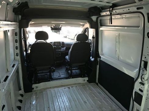 Used 2024 RAM ProMaster 2500 FWD image 7