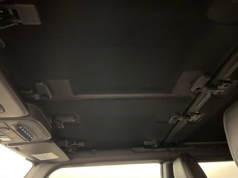 Certified 2024 Ford Bronco Wildtrak image 32